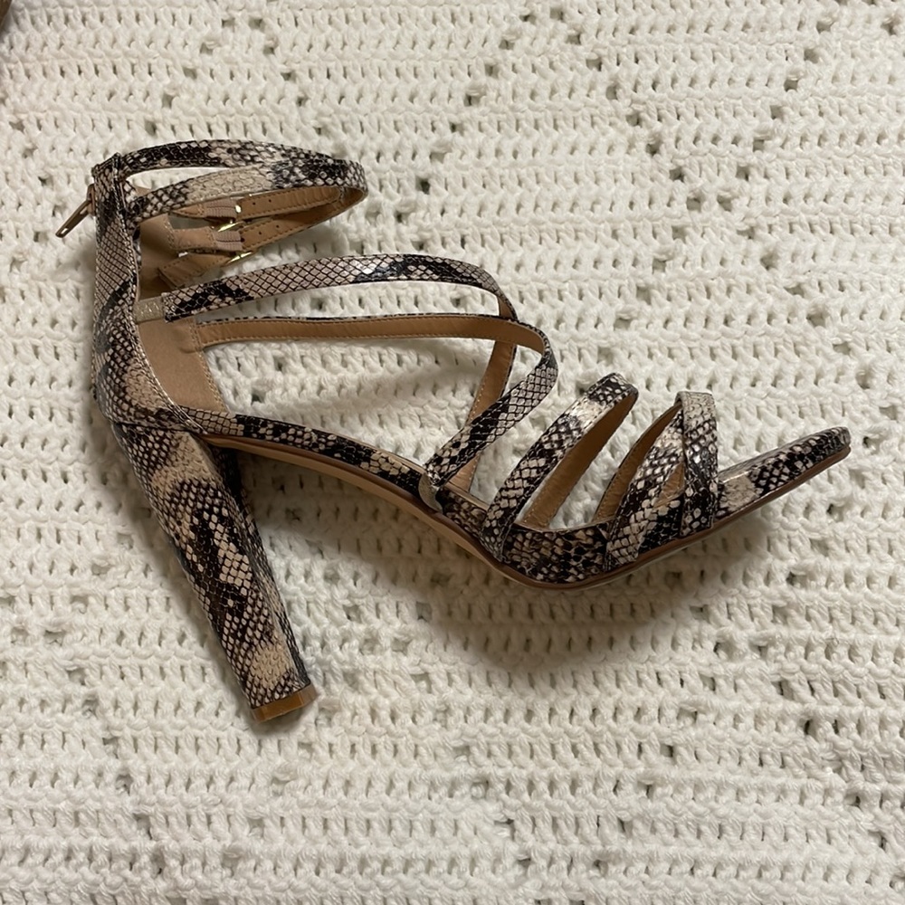 Sold off site!!! Heeled Sandals Snake Print